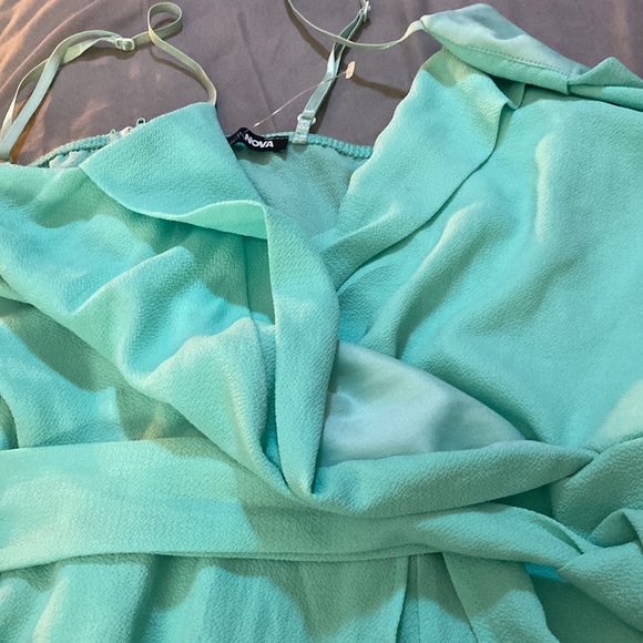 Fashion Nova romper - Picture 8 of 10